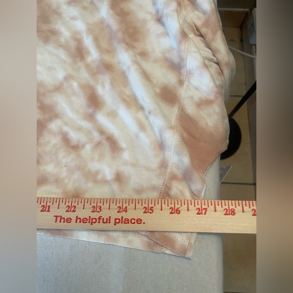 Flirtitude Active Women’s Cropped Long Sleeves Top Tie Dye Size Medium. New - Picture 5 of 6